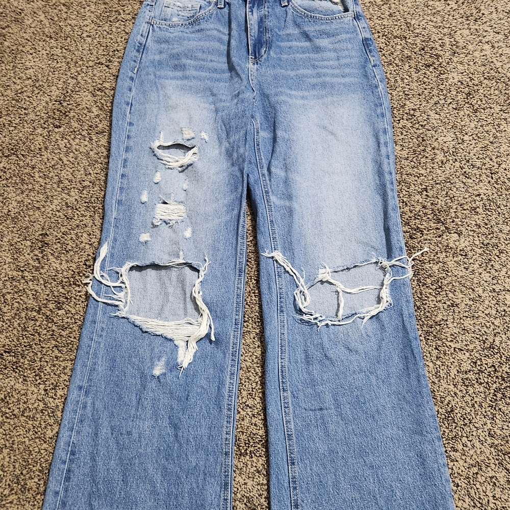 Vervet Ripped Denim - Picture 2 of 6